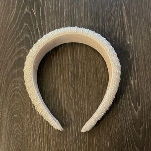Pearl headband